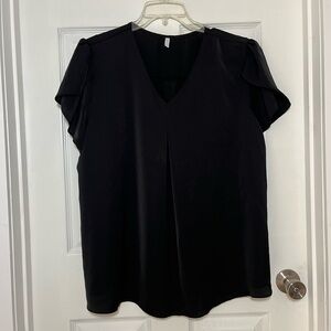 Anyally Plus Black V-Neck Women's Blouse